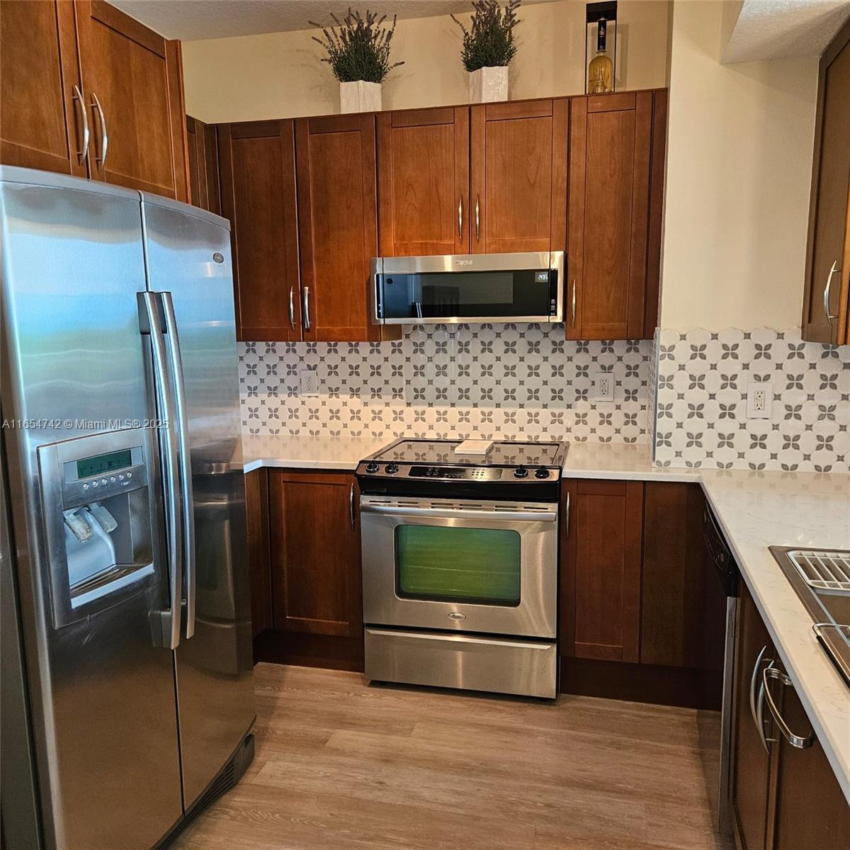 CASA COSTA CONDO - Residential
