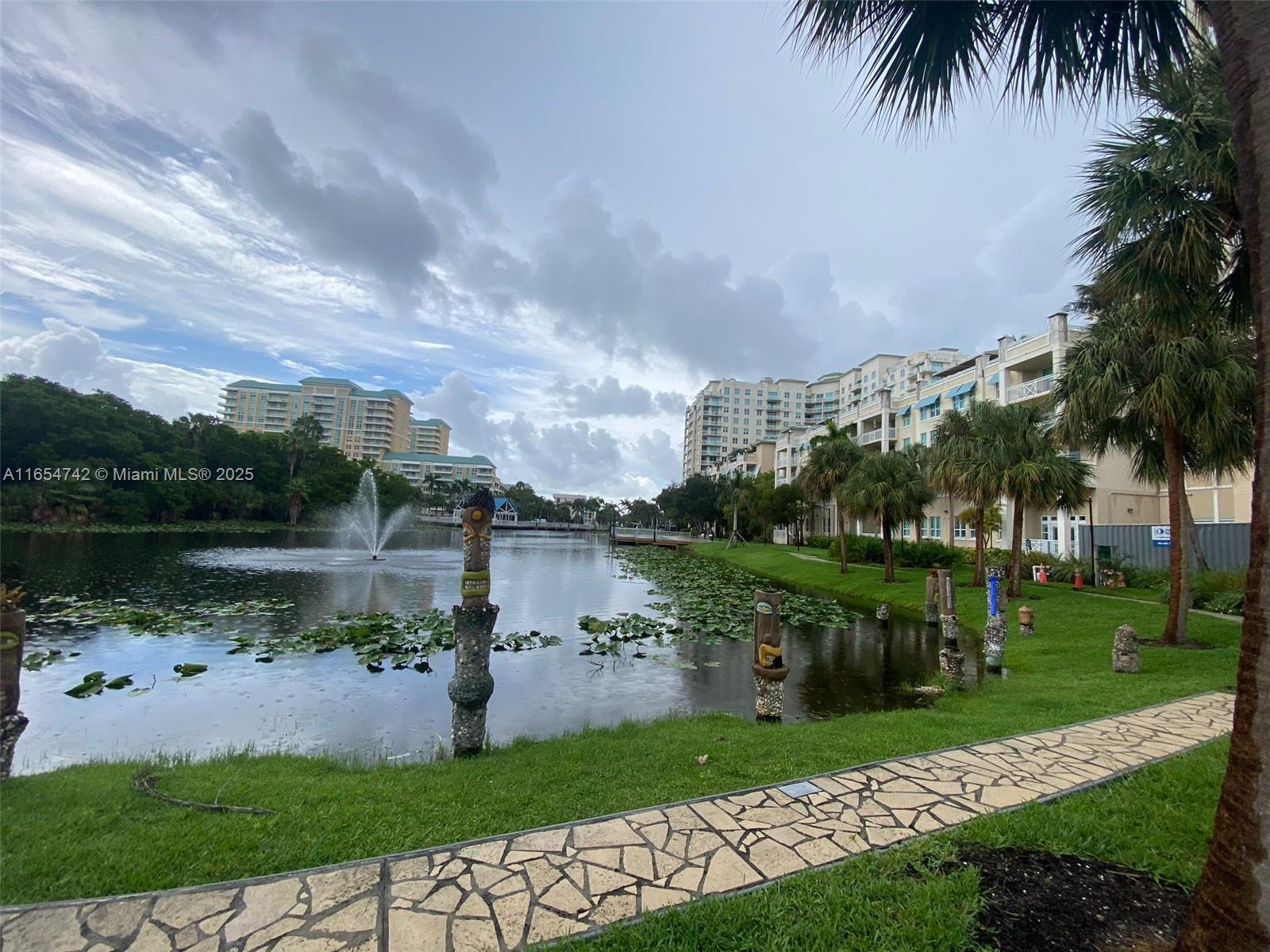 CASA COSTA CONDO - Residential