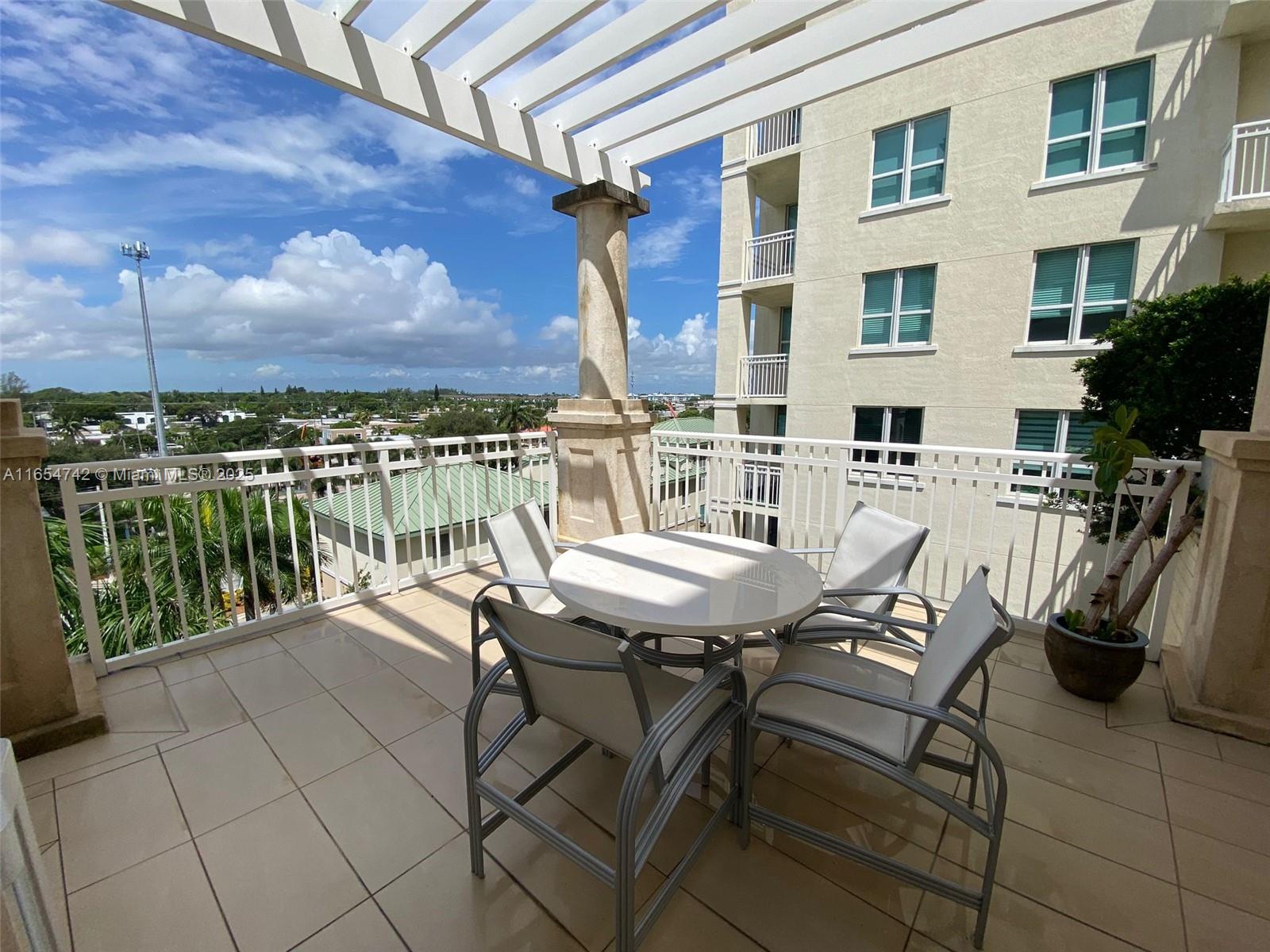CASA COSTA CONDO - Residential