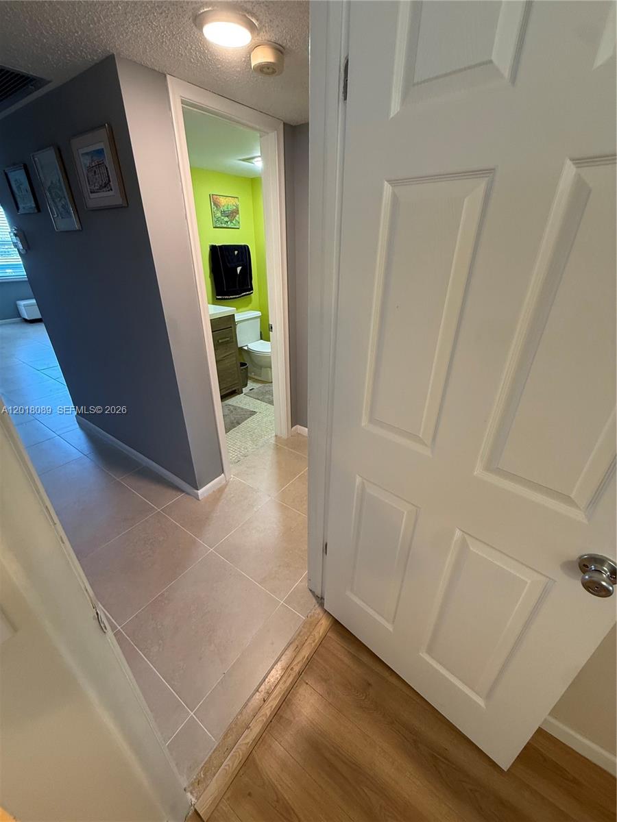 LYNDHURST K CONDO - Residential