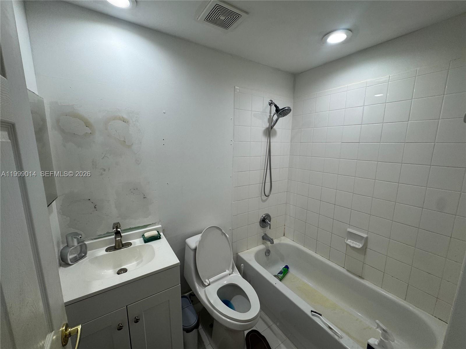 PARCEL D AT SUNSET LAKES - Residential