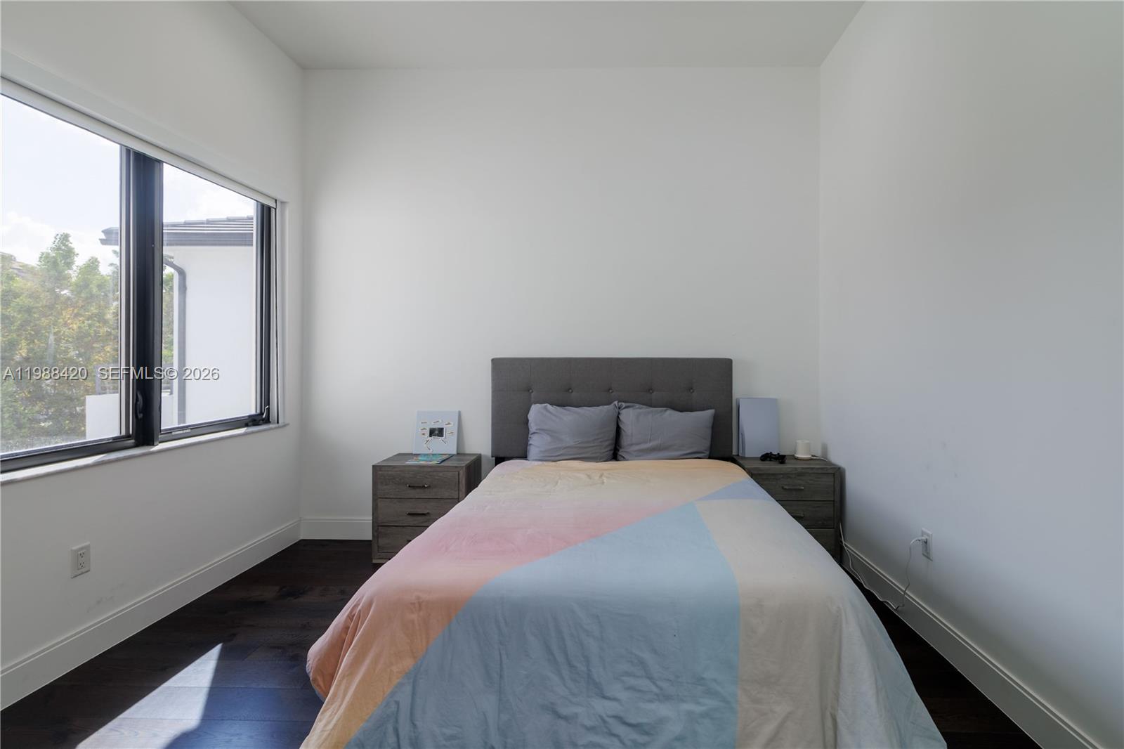 DOWNTOWN DORAL SOUTH PHAS - Residential