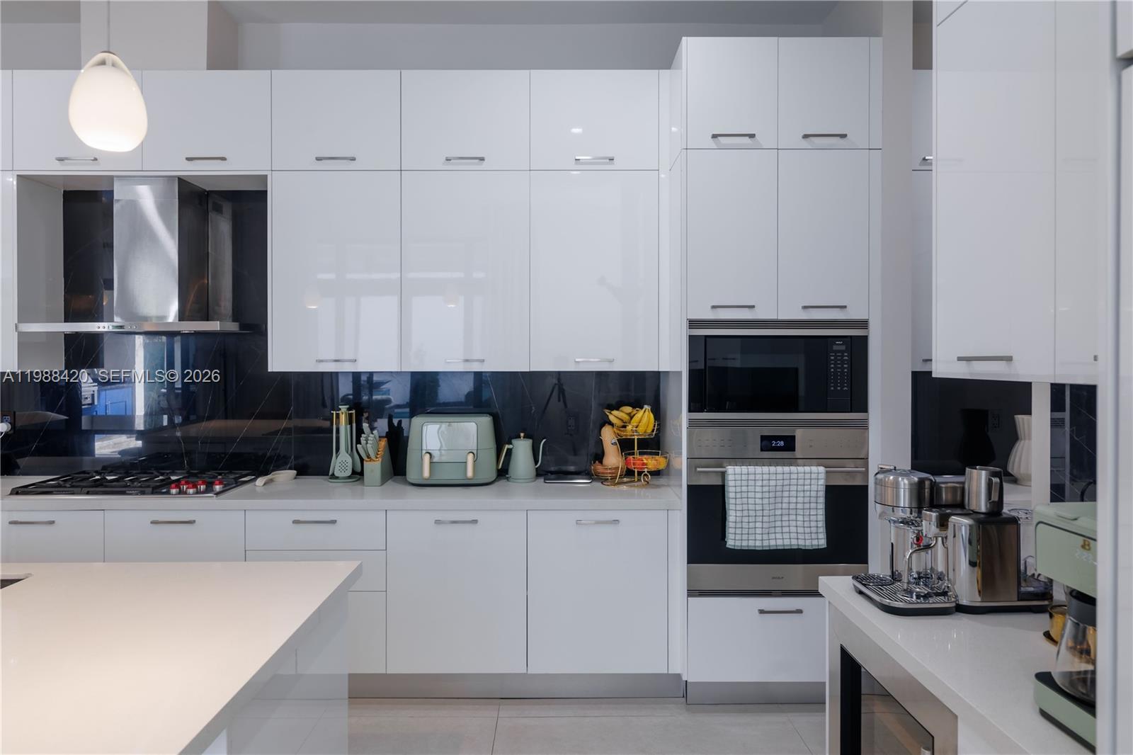 DOWNTOWN DORAL SOUTH PHAS - Residential