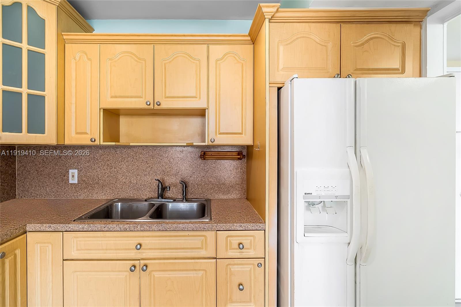 CRESTVIEW TOWERS CONDO - Residential