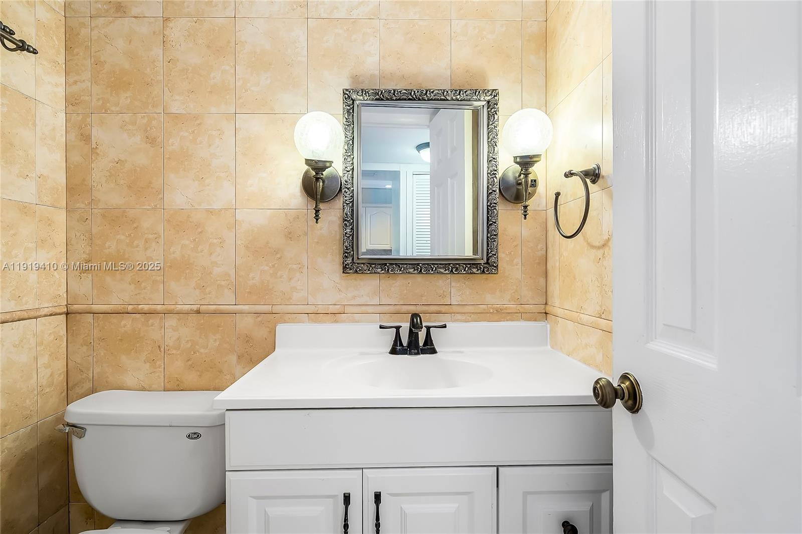 CRESTVIEW TOWERS CONDO - Residential