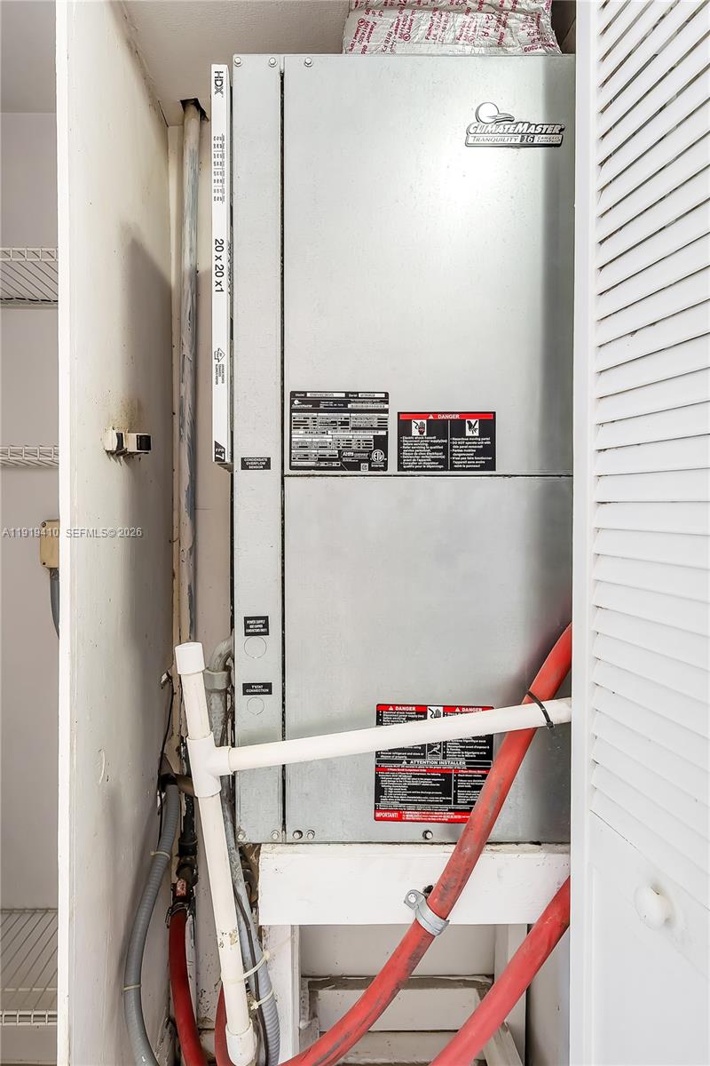 CRESTVIEW TOWERS CONDO - Residential