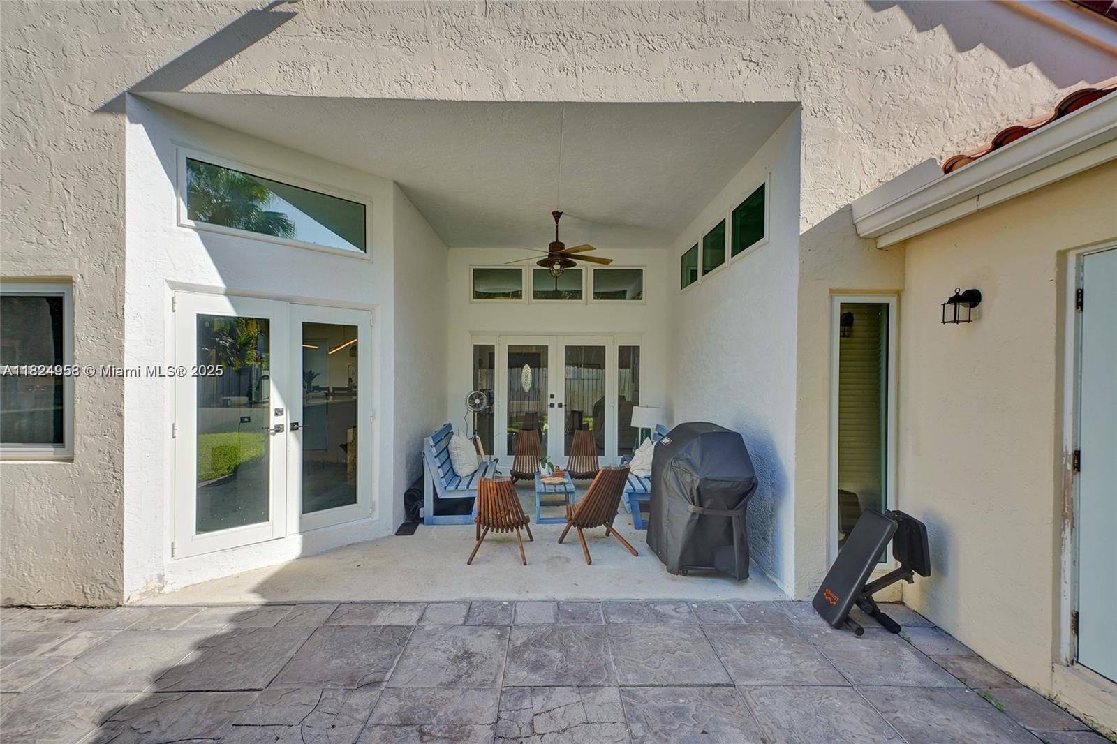 SECTOR 4 - Residential Lease