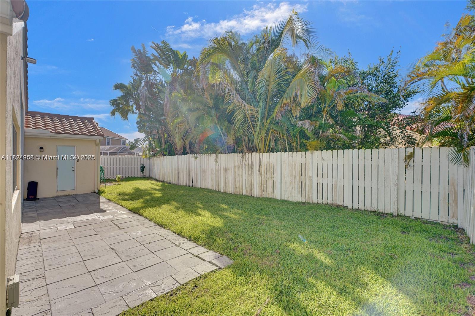 SECTOR 4 - Residential Lease