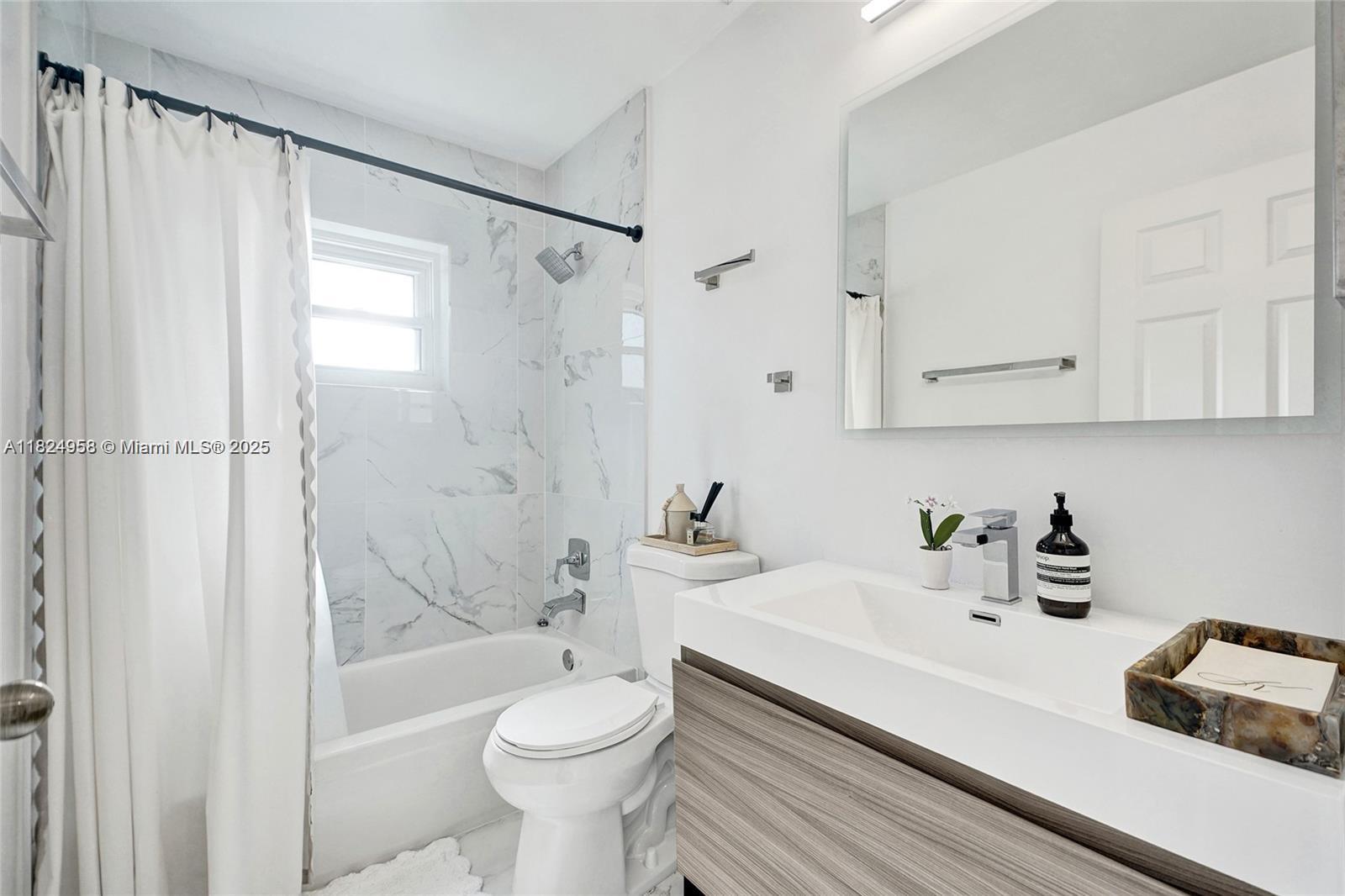 SECTOR 4 - Residential Lease