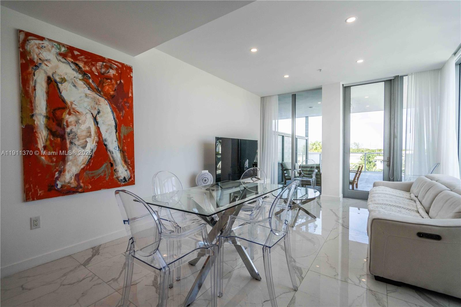BISCAYNE BEACH SUB - Residential Lease