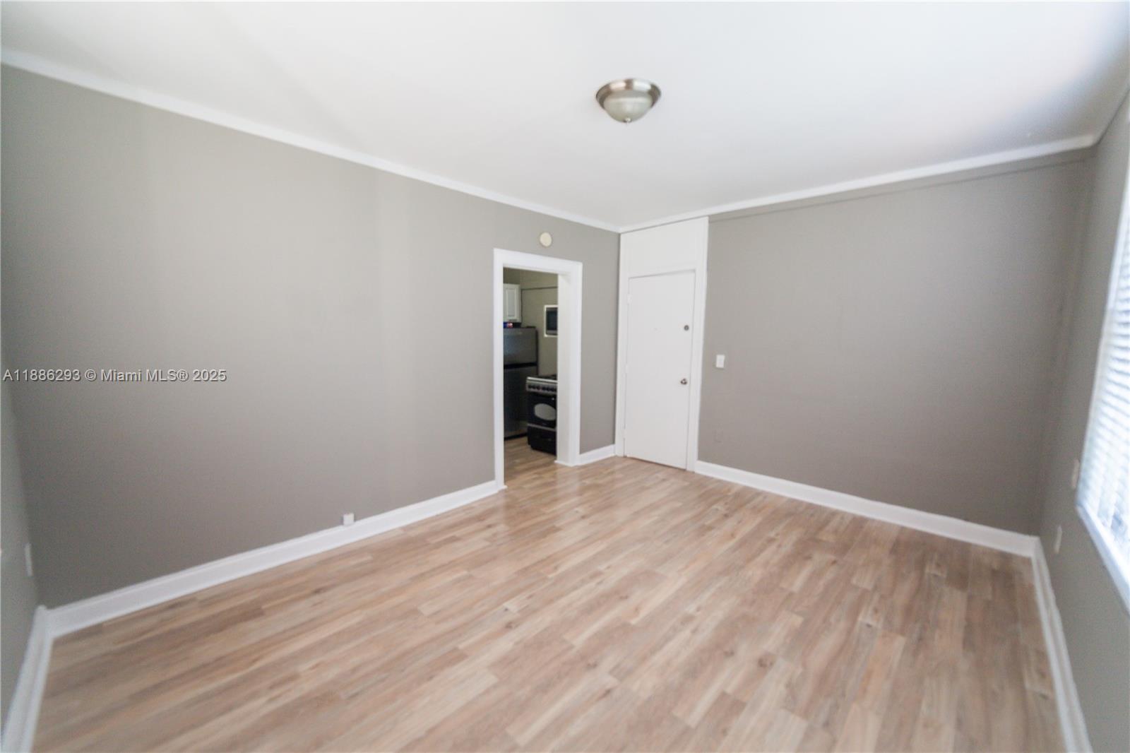 MENORES CONDO - Residential Lease