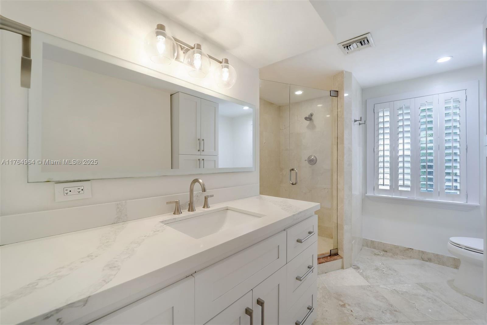 LAKE SHELDON - Residential