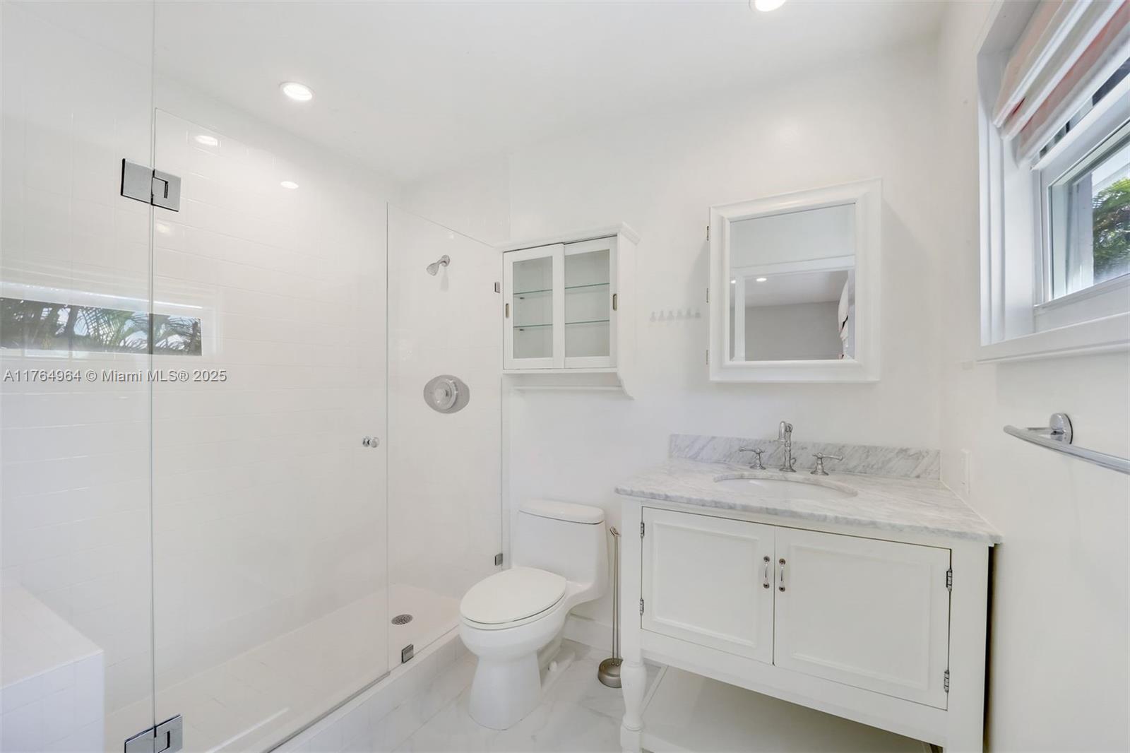 LAKE SHELDON - Residential