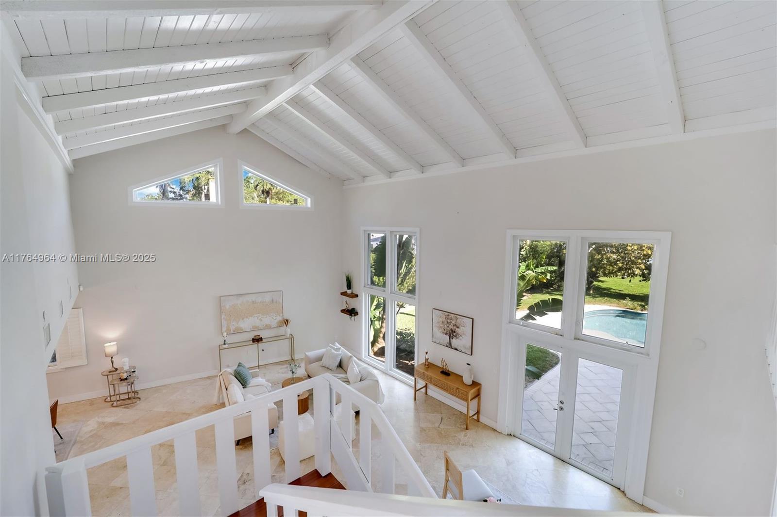 LAKE SHELDON - Residential