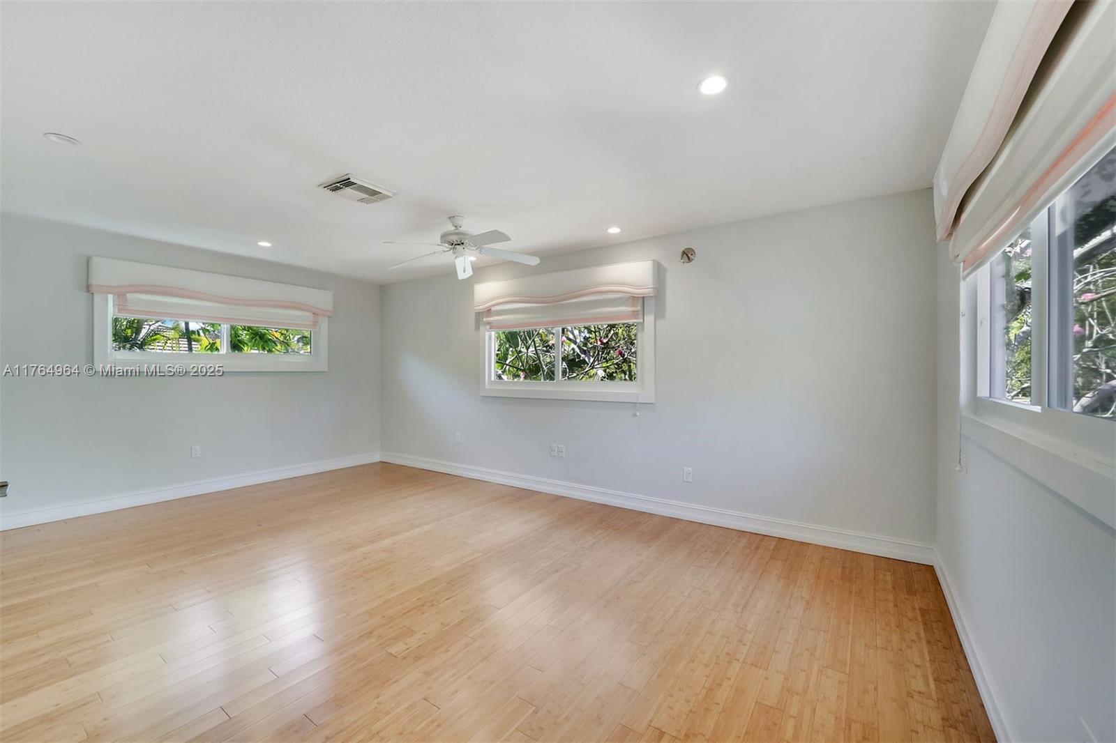 LAKE SHELDON - Residential