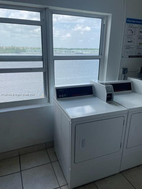 ROYAL BAHAMIAN WEST - Residential Lease