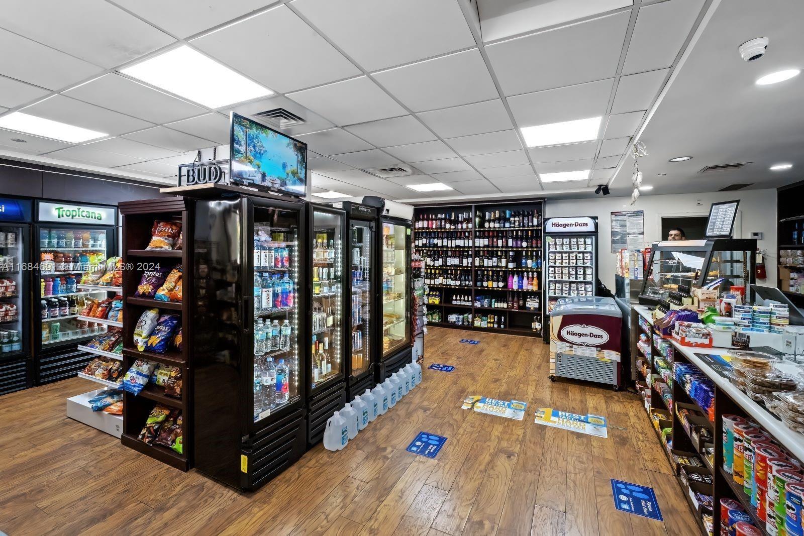 MIRADOR 1000 CONDO - Residential