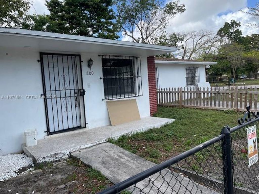 Photo of 800 NW 29th Ter, Miami, FL 33127 (MLS # A11979891)
