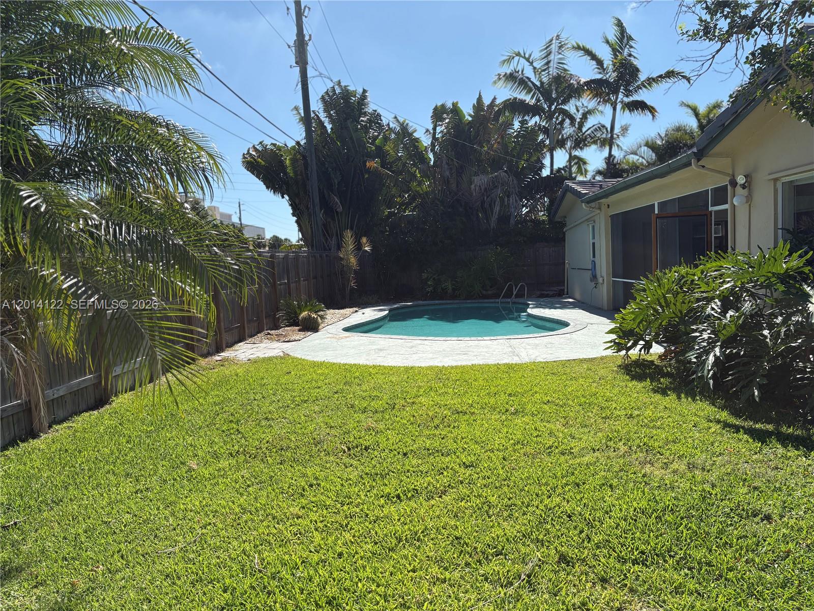 CAMPUS HEIGHTS - Residential