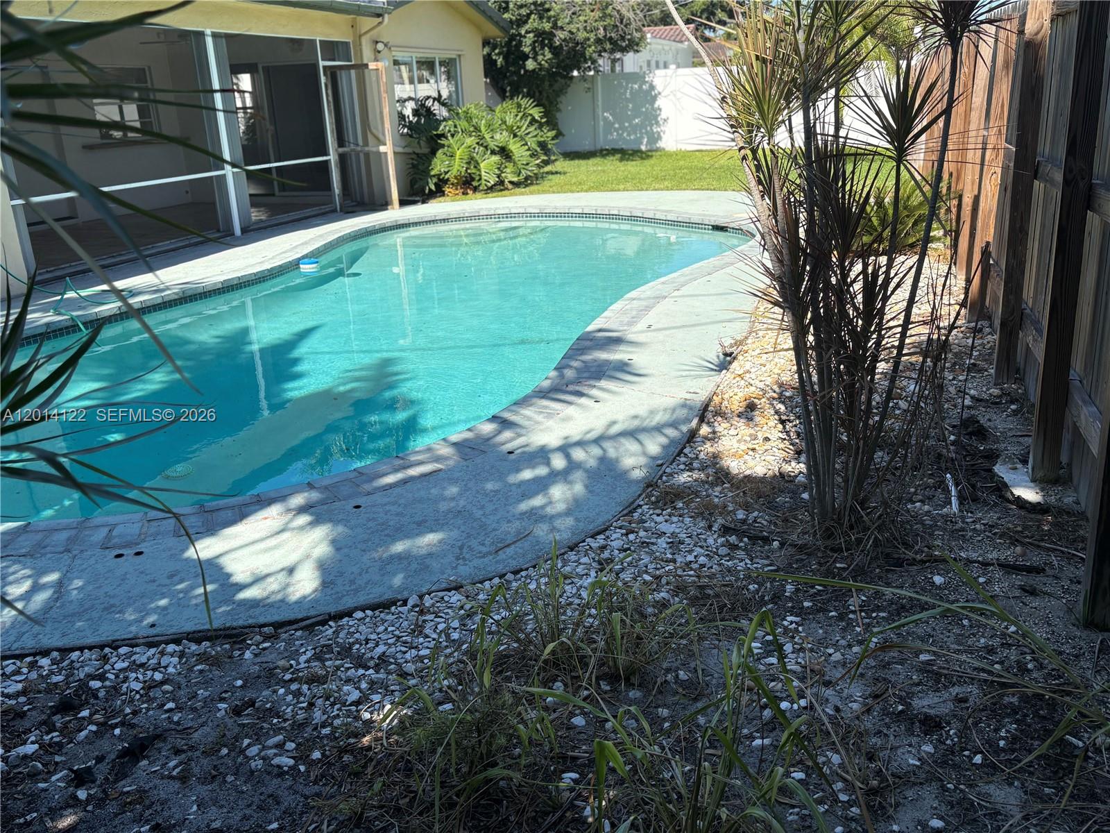 CAMPUS HEIGHTS - Residential