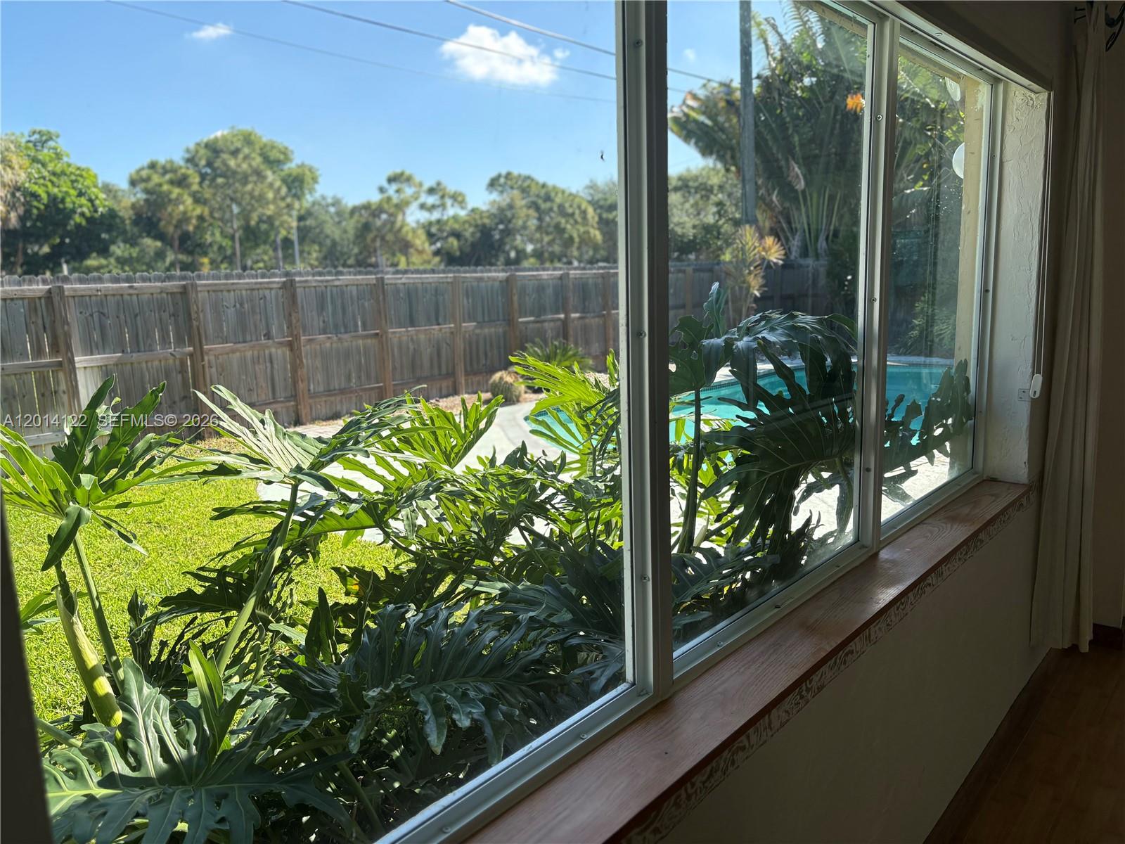 CAMPUS HEIGHTS - Residential