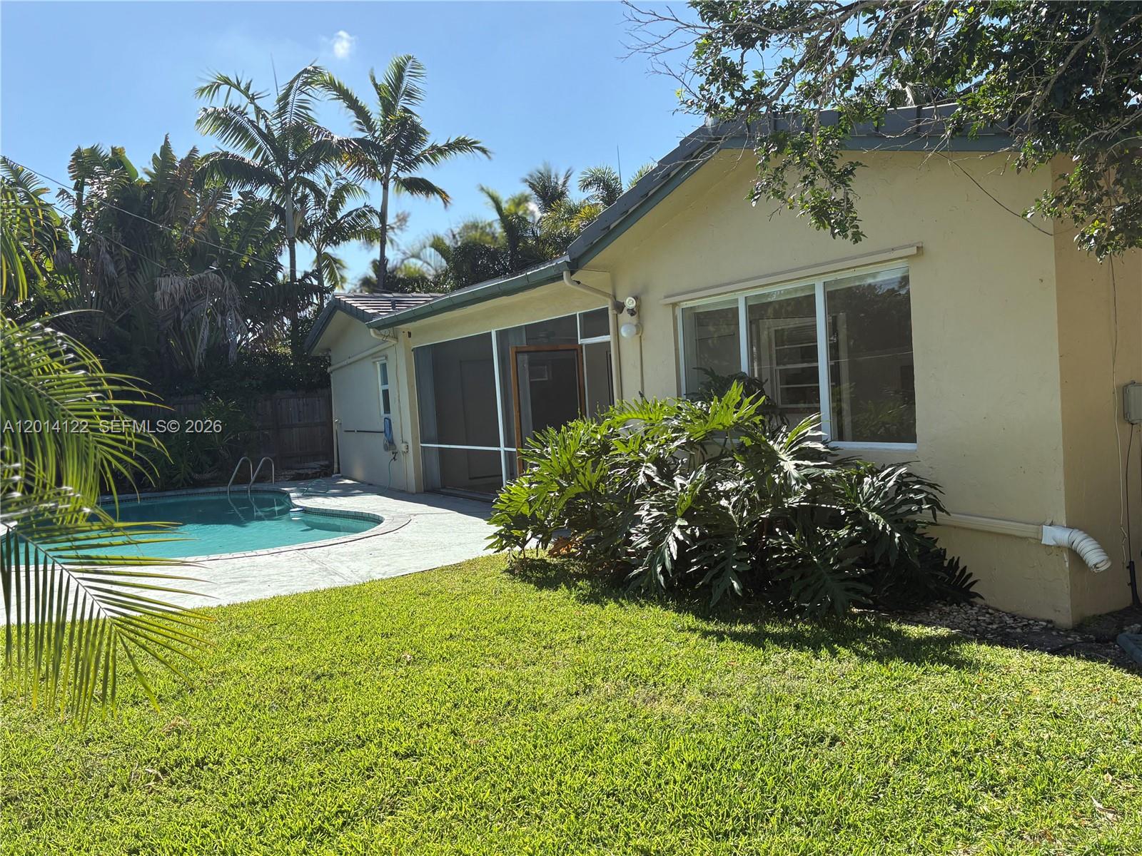 CAMPUS HEIGHTS - Residential