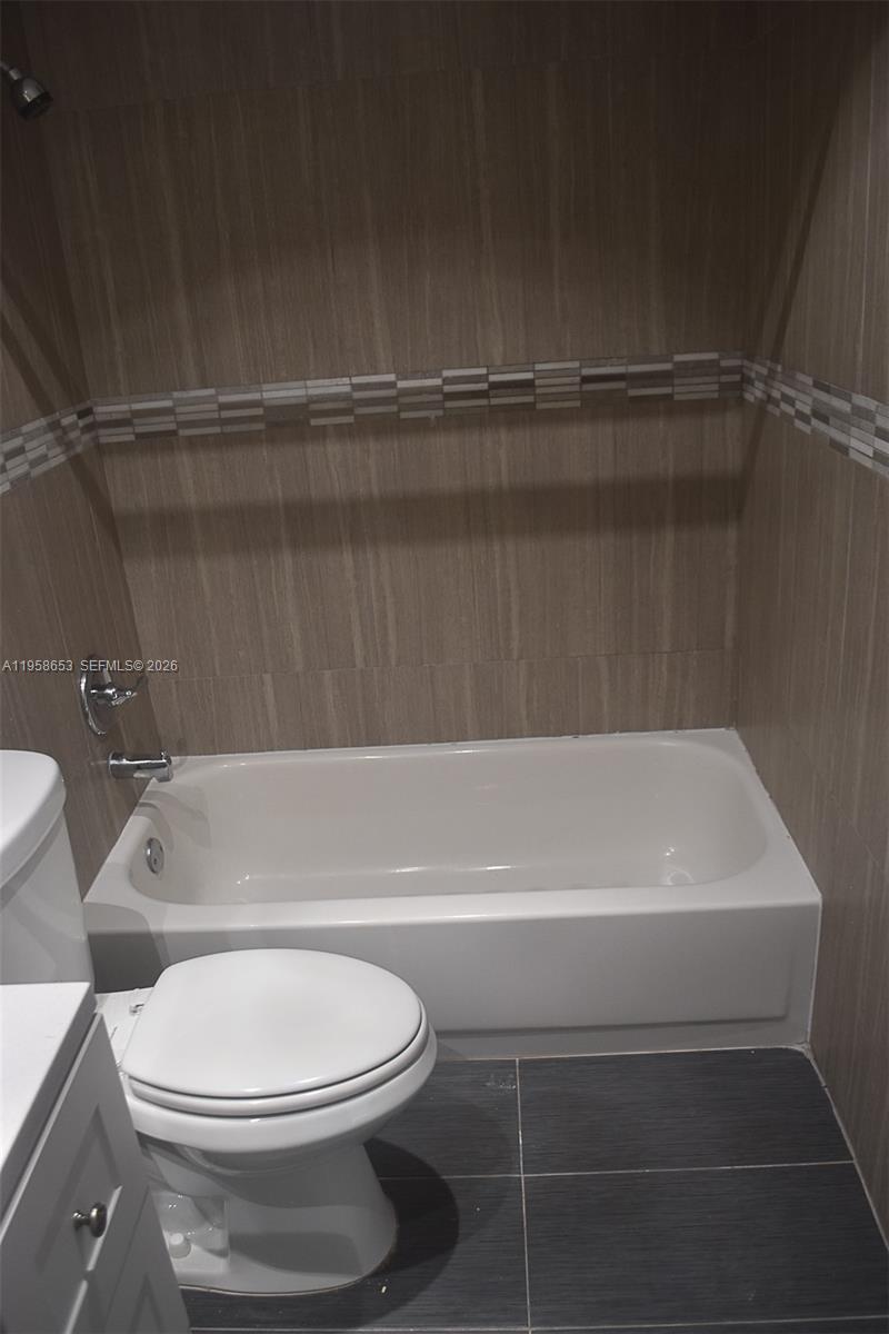 WELLEBY UNIT THIRTEEN - Residential