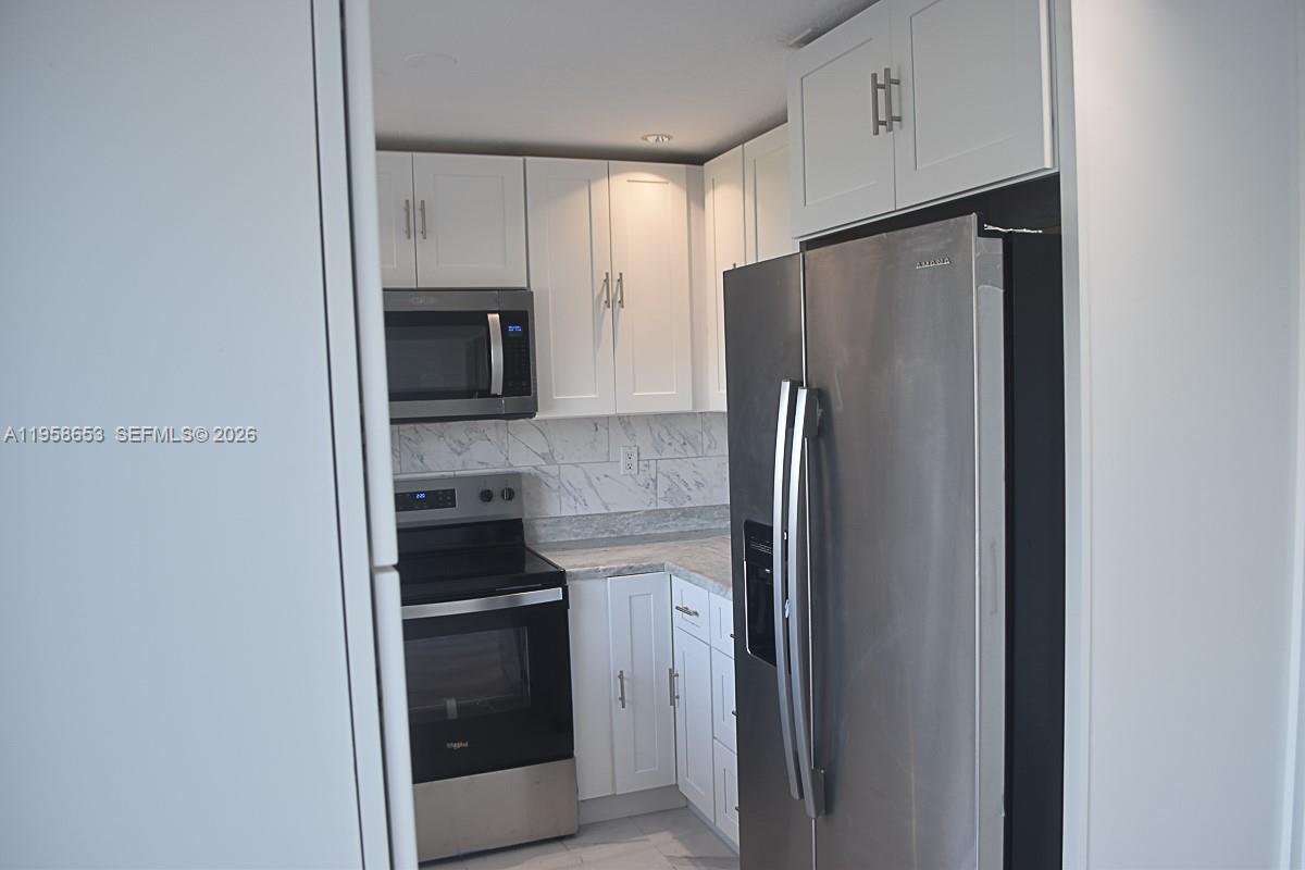 WELLEBY UNIT THIRTEEN - Residential