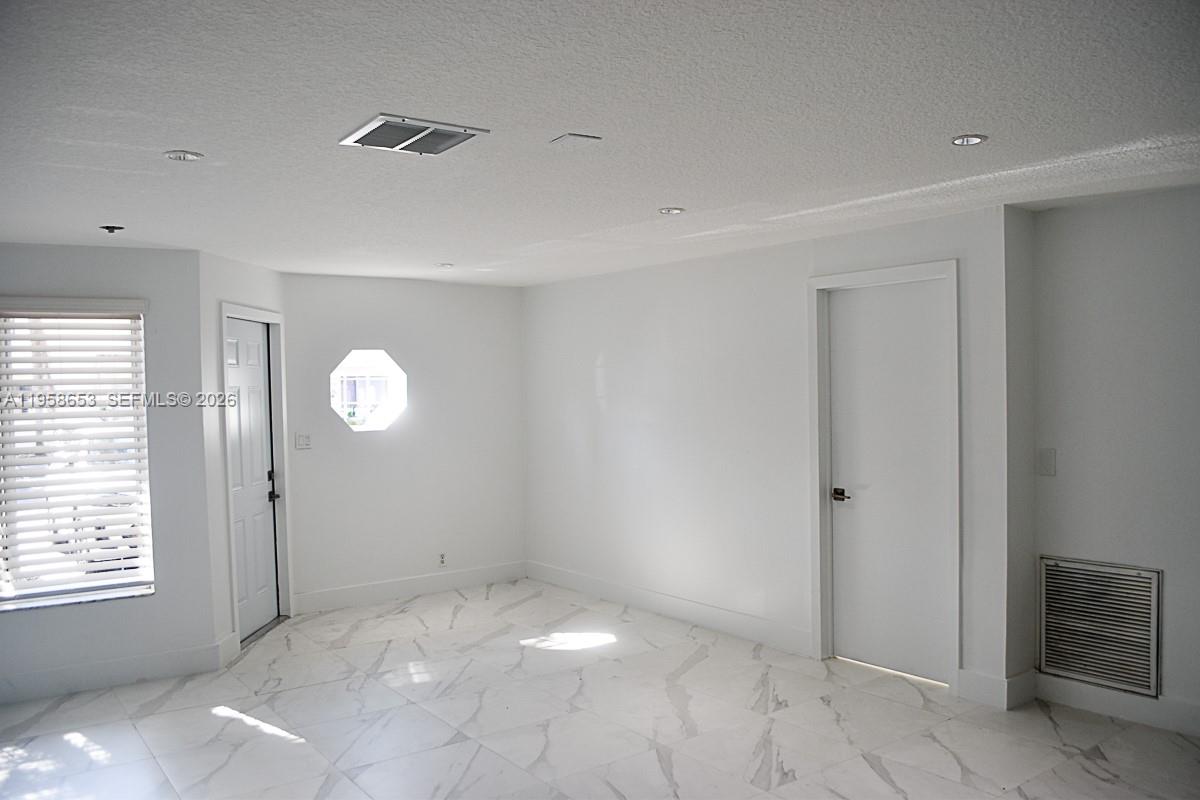 WELLEBY UNIT THIRTEEN - Residential