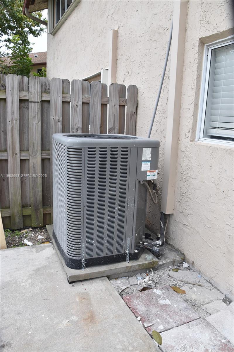 WELLEBY UNIT THIRTEEN - Residential