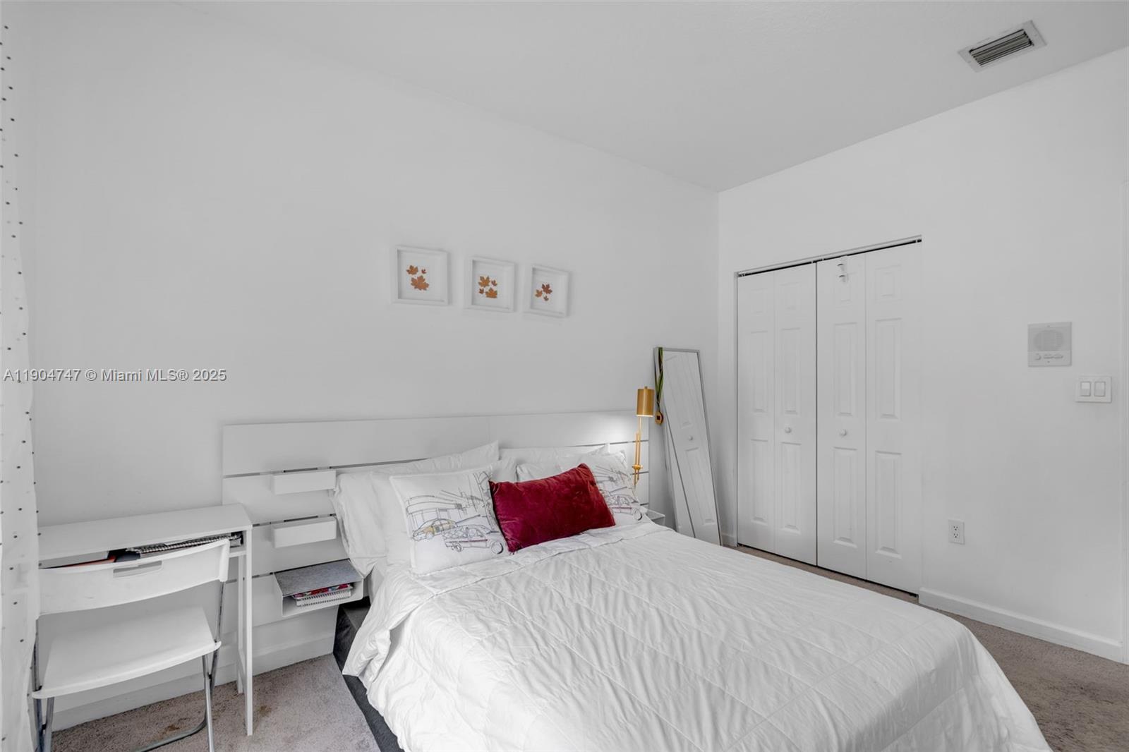 DORAL ISLES ST LUCIA - Residential