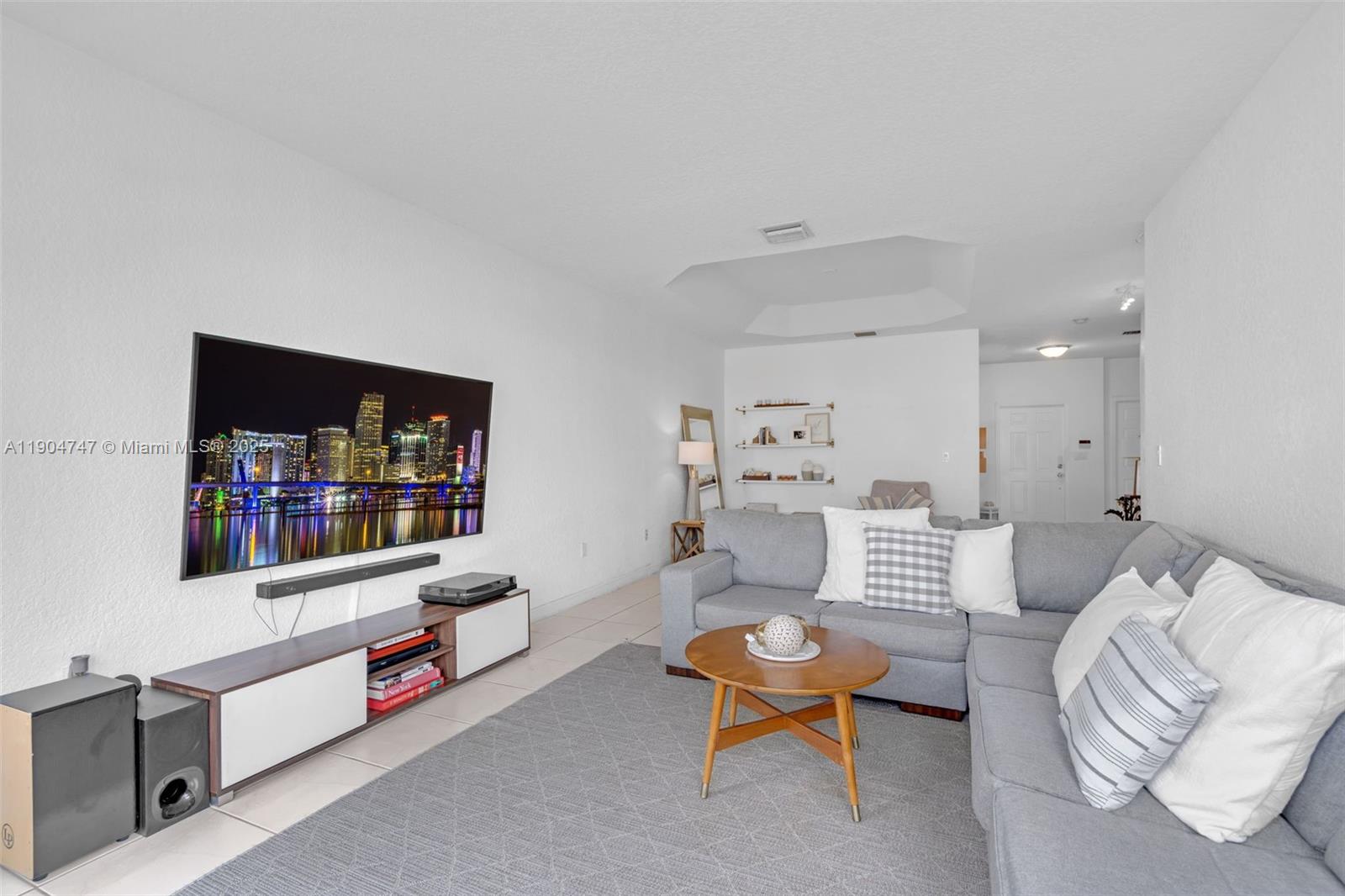 DORAL ISLES ST LUCIA - Residential