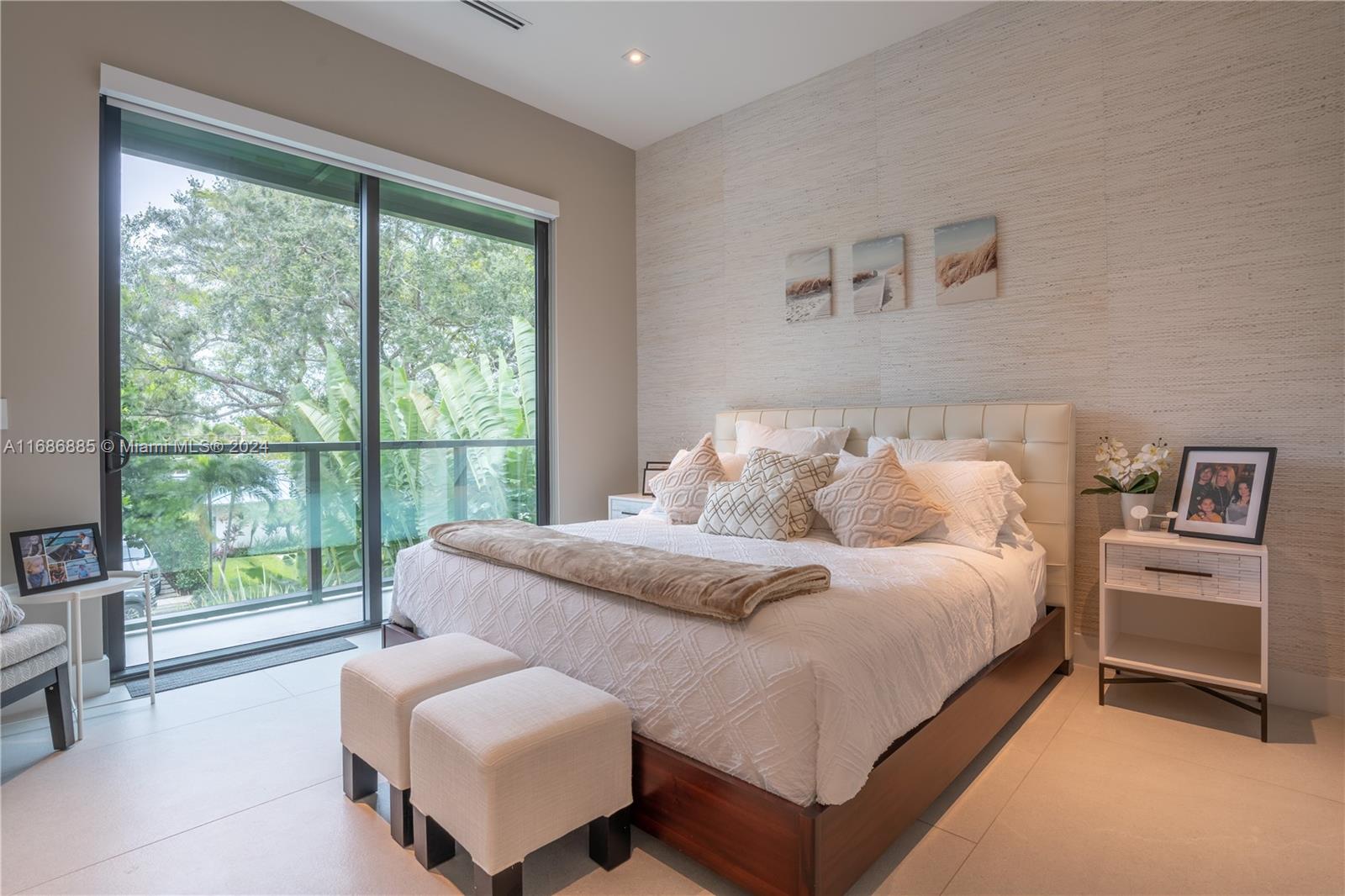 CORONADO HARBOR - Residential