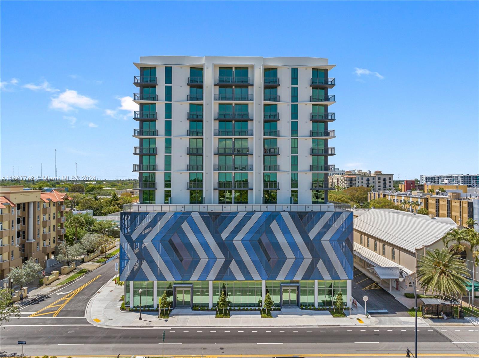 HOLLYWOOD - Residential Lease