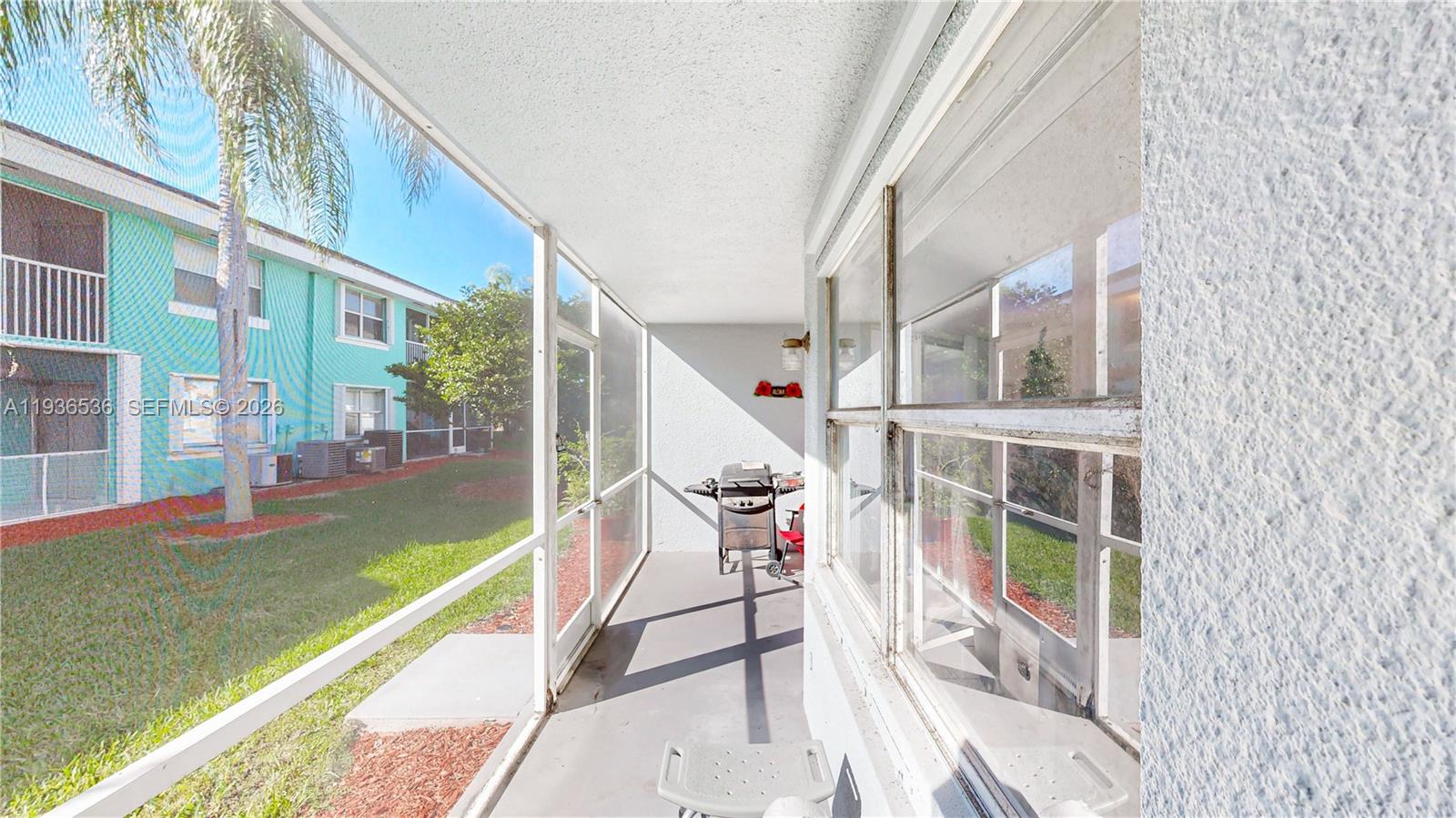 KEYS GATE CONDO NO ONE - Residential