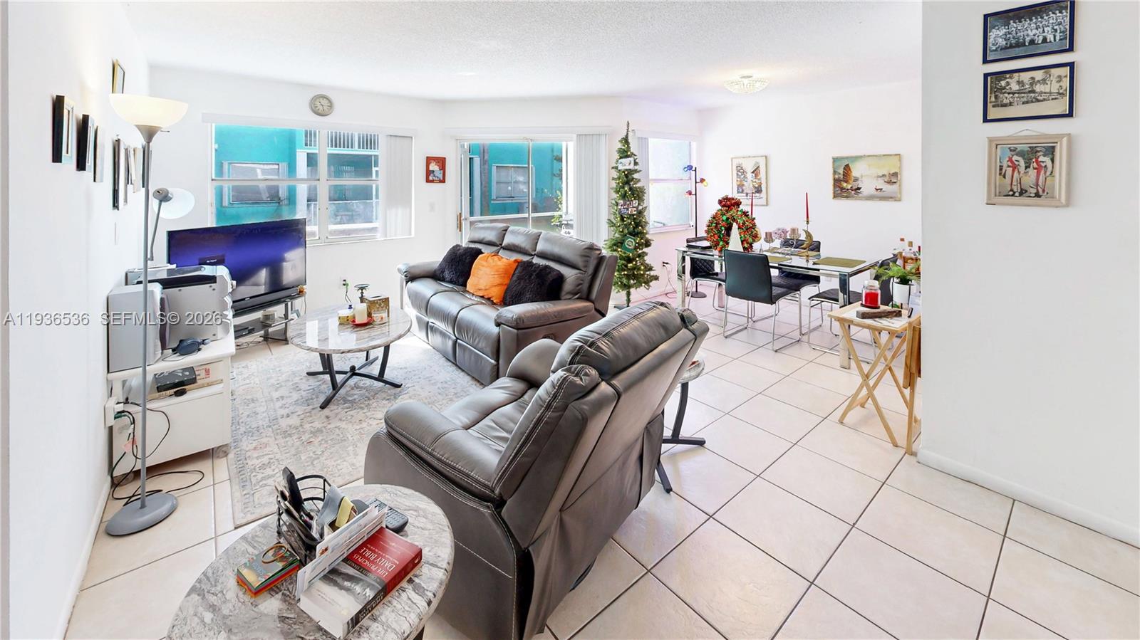 KEYS GATE CONDO NO ONE - Residential