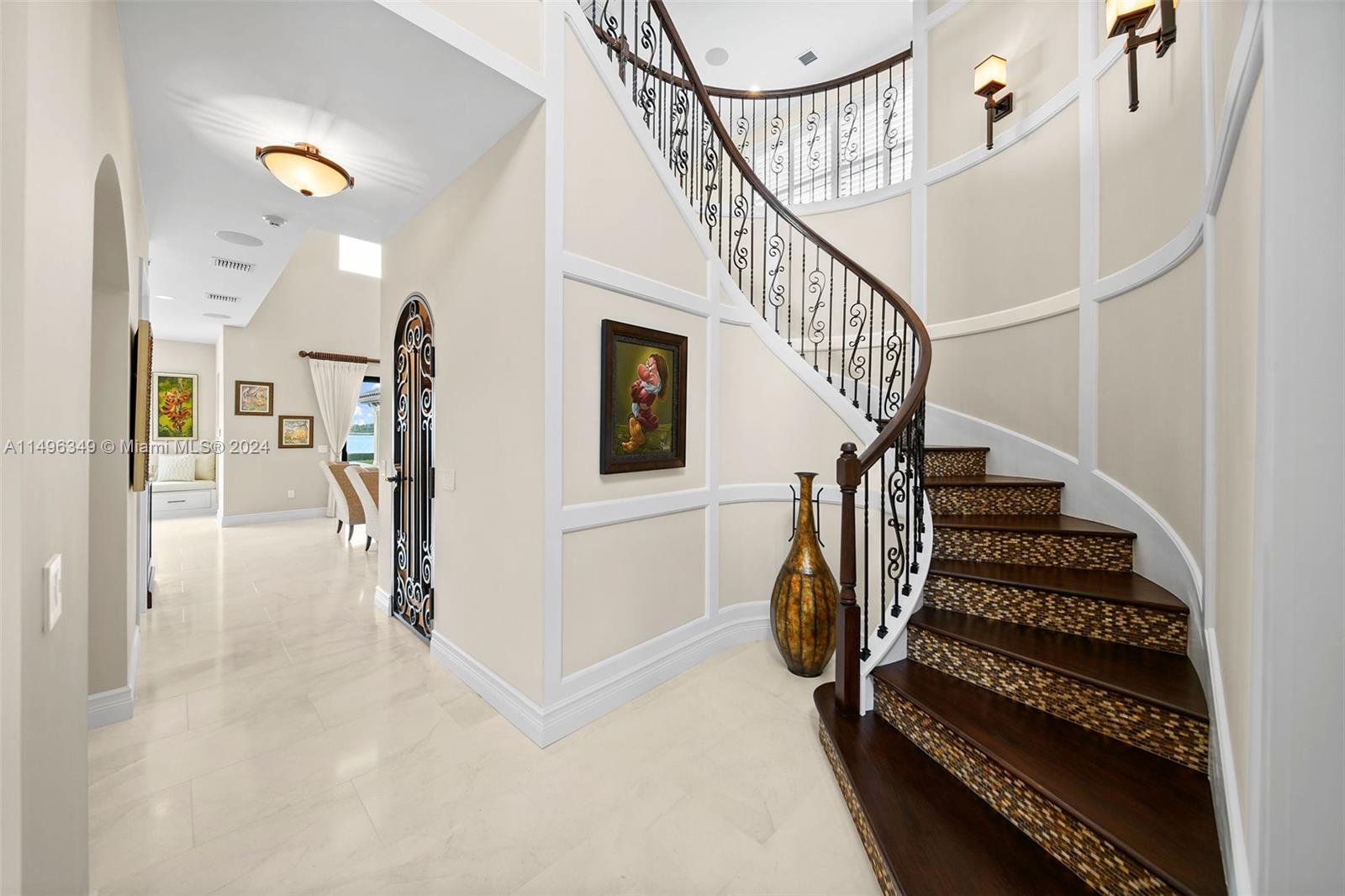 VISTA LAKES - Residential