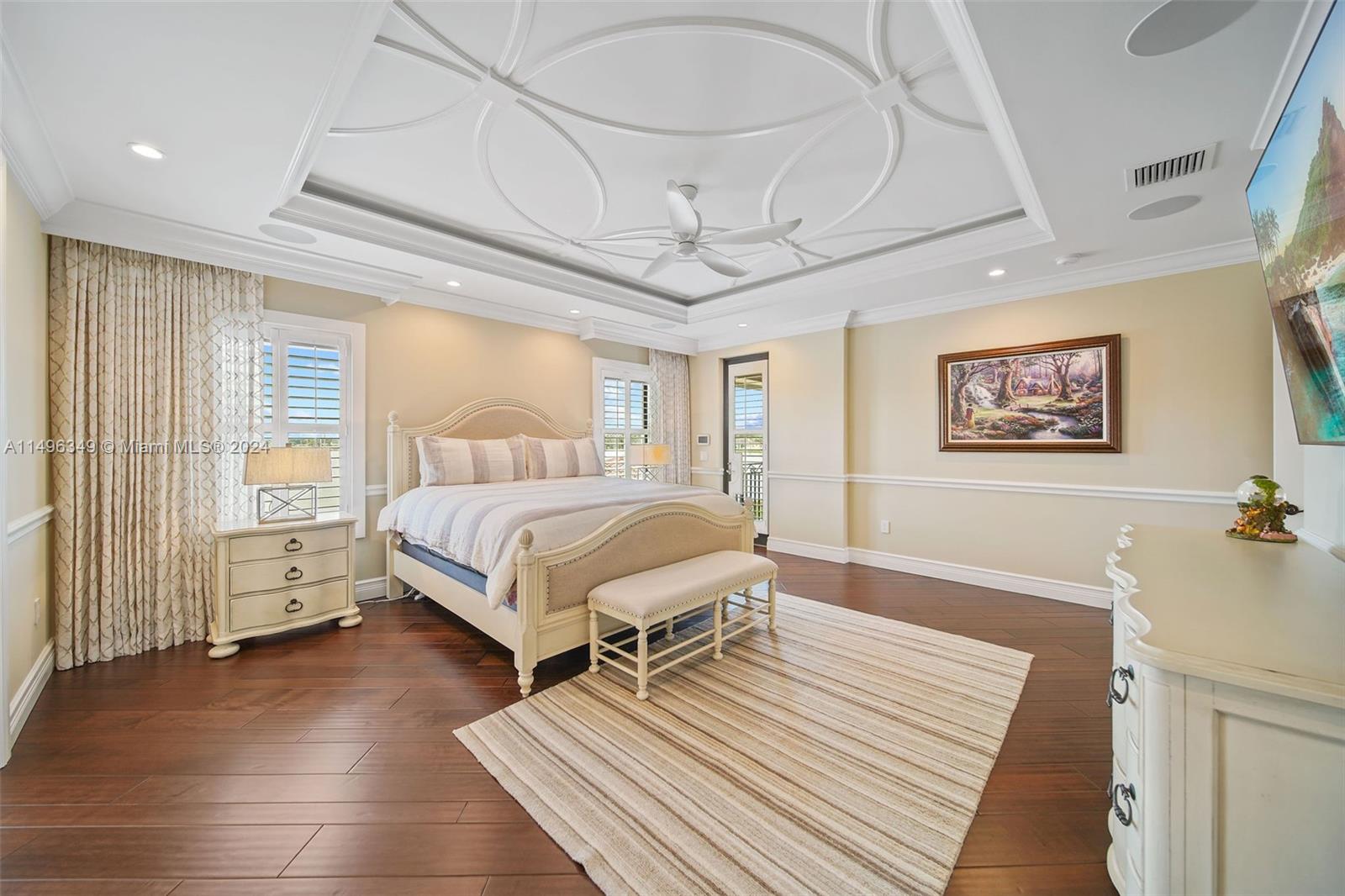 VISTA LAKES - Residential