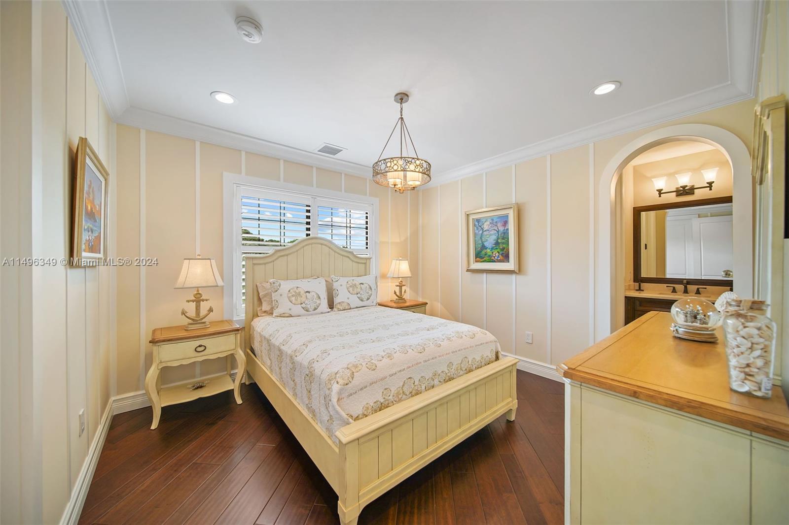 VISTA LAKES - Residential