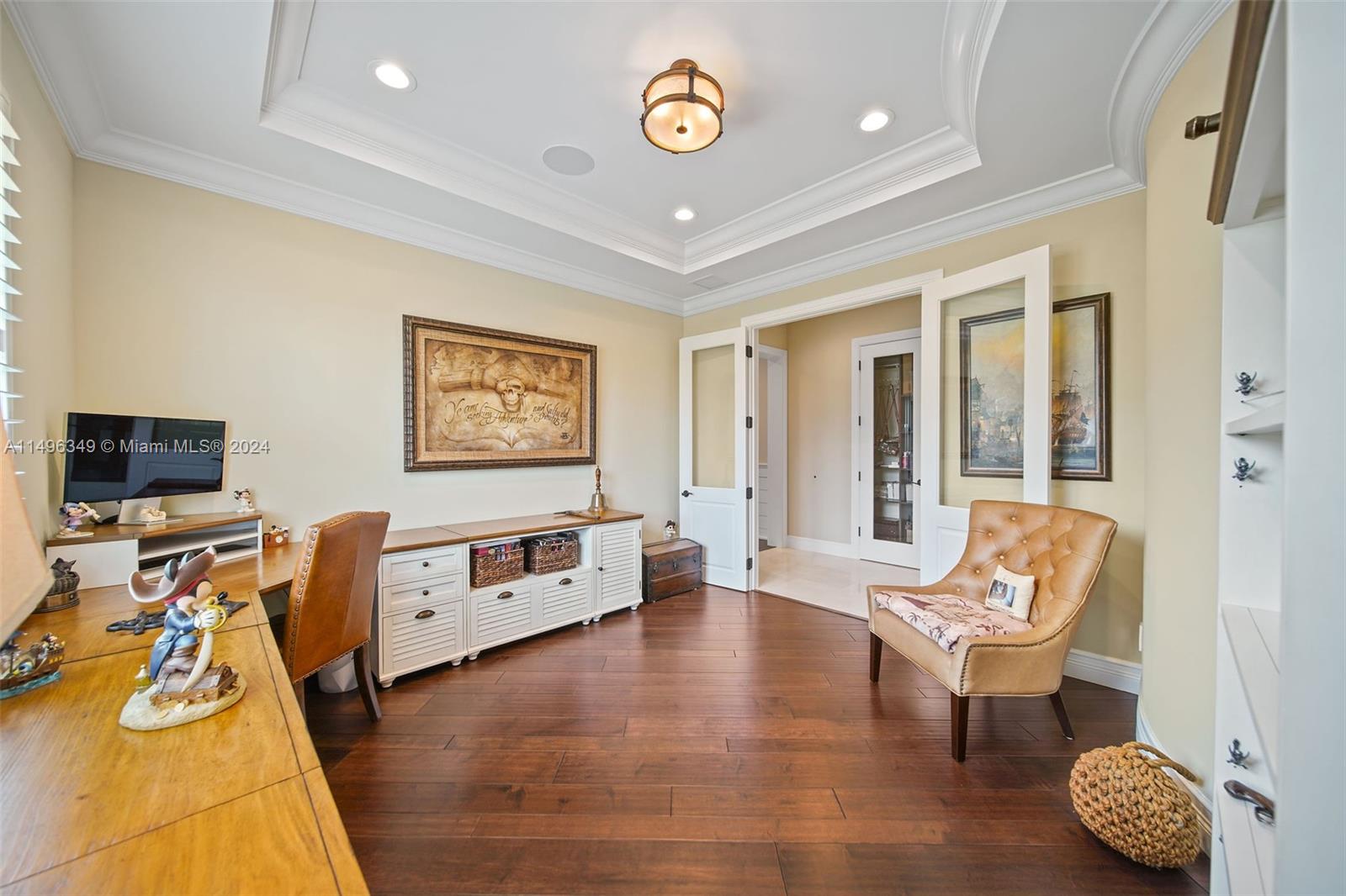 VISTA LAKES - Residential