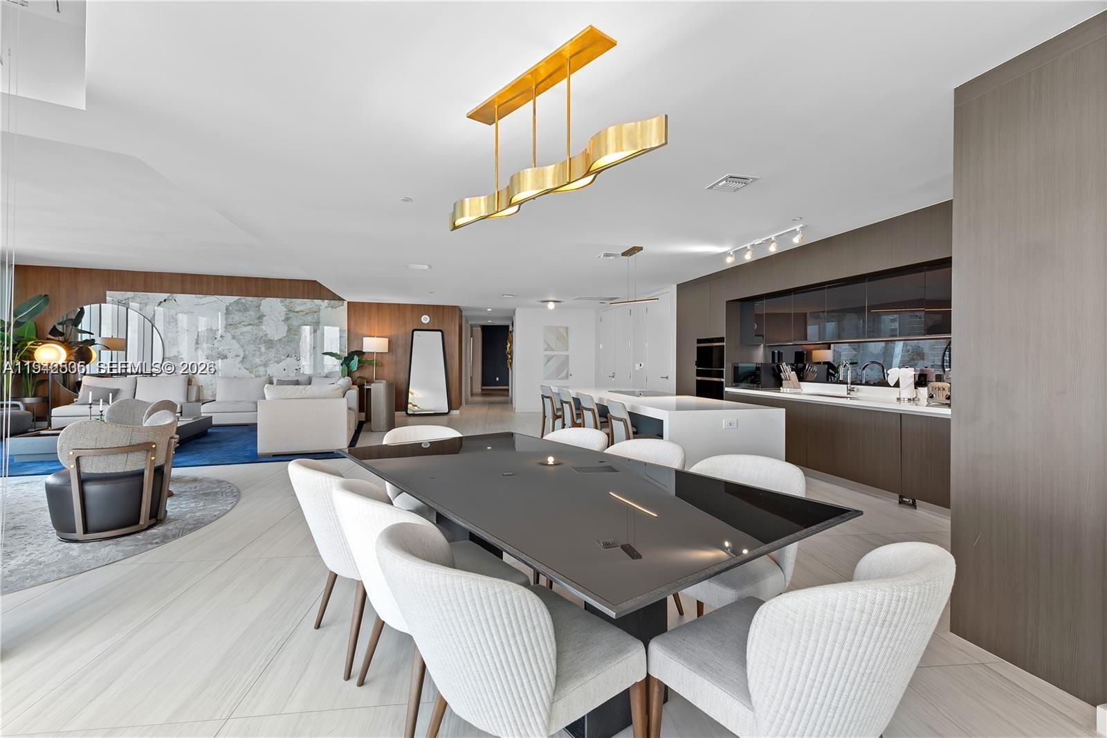 PARAMOUNT MIAMI WORLDCENT - Residential