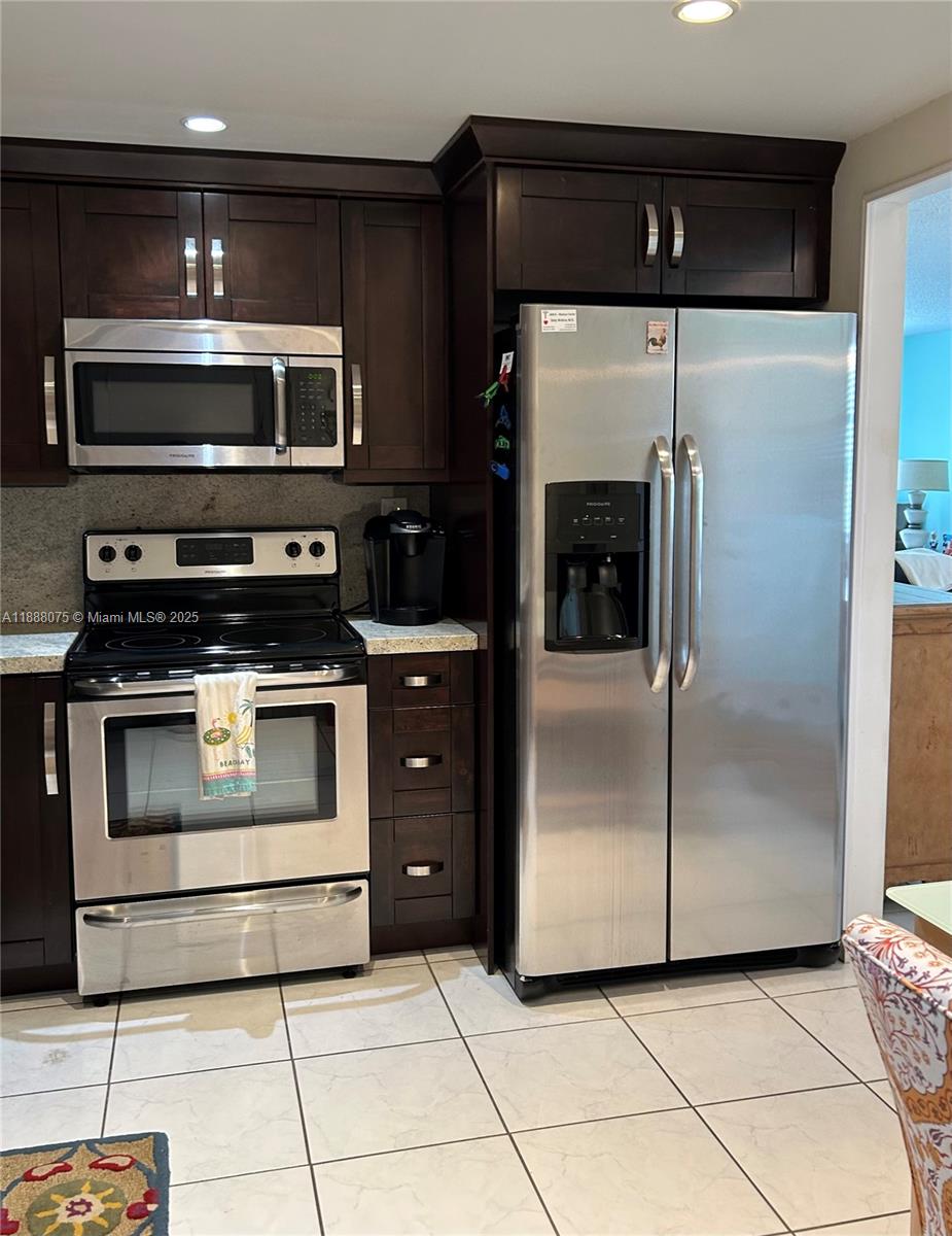 1601 S Ocean Dr 504
