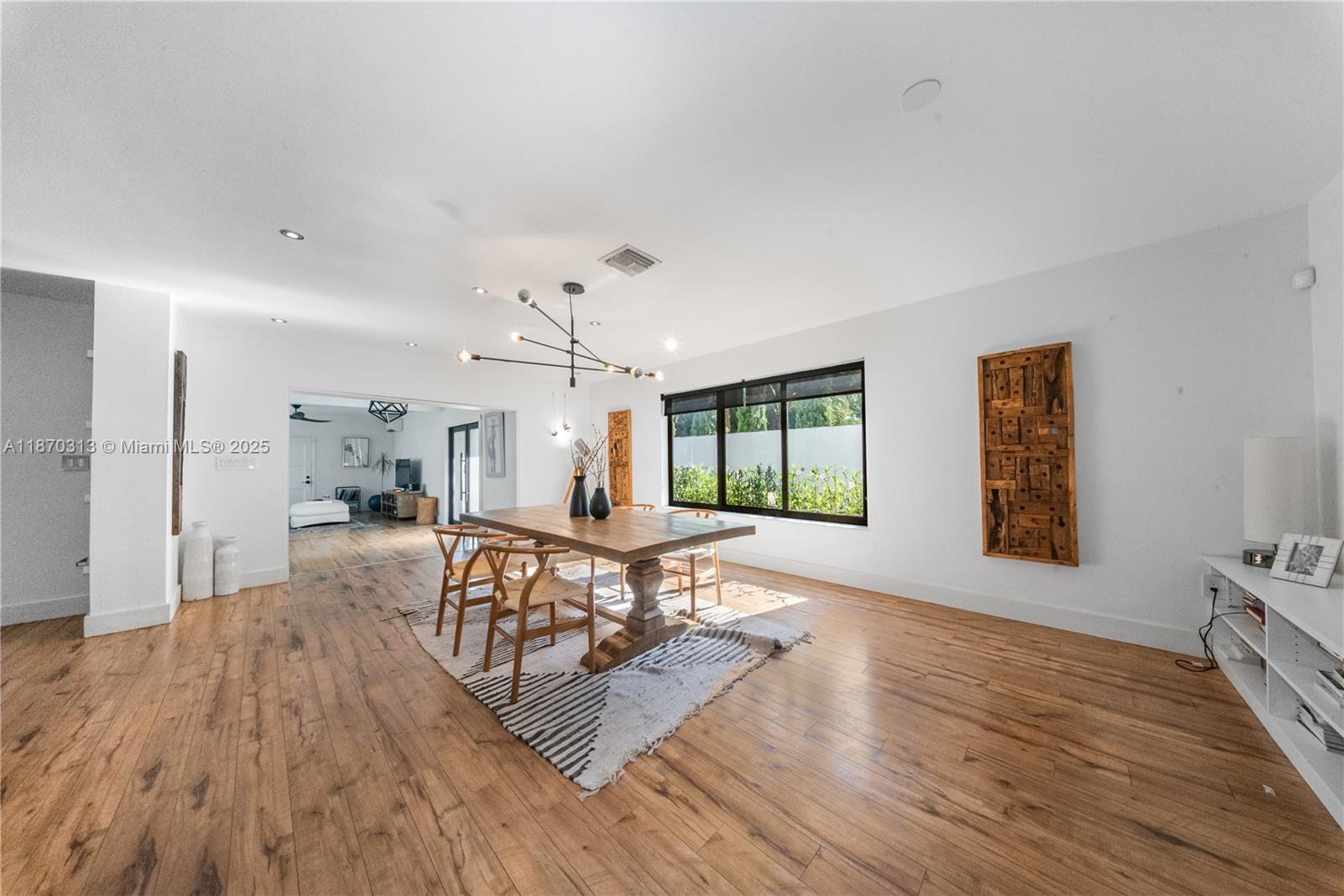 MARAL ESTATES SEC 3 - Residential