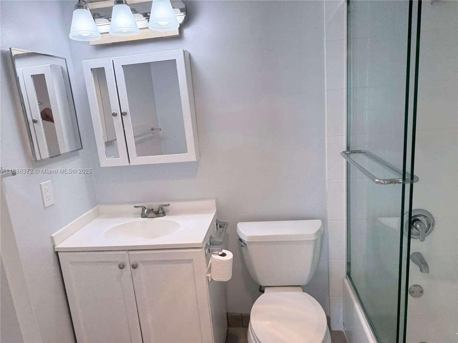 CORNWALL AT CENTURY VILLA - Residential Lease