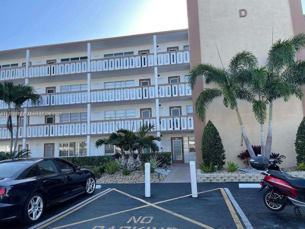 CORNWALL AT CENTURY VILLA - Residential Lease