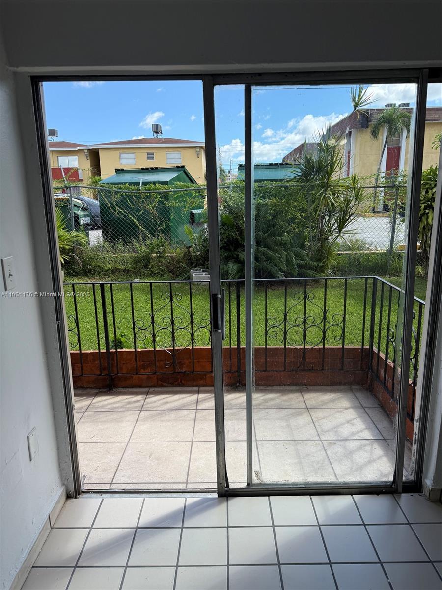 LE JEUNE GDN EST AMD PL - Residential Lease