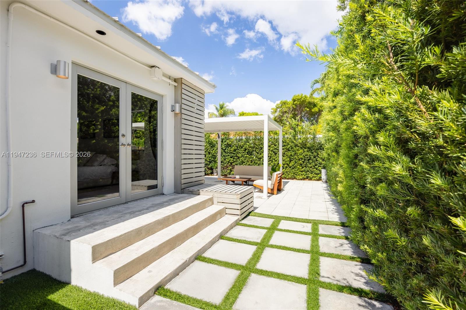 CENTRAL MIAMI PART 1 - Residential