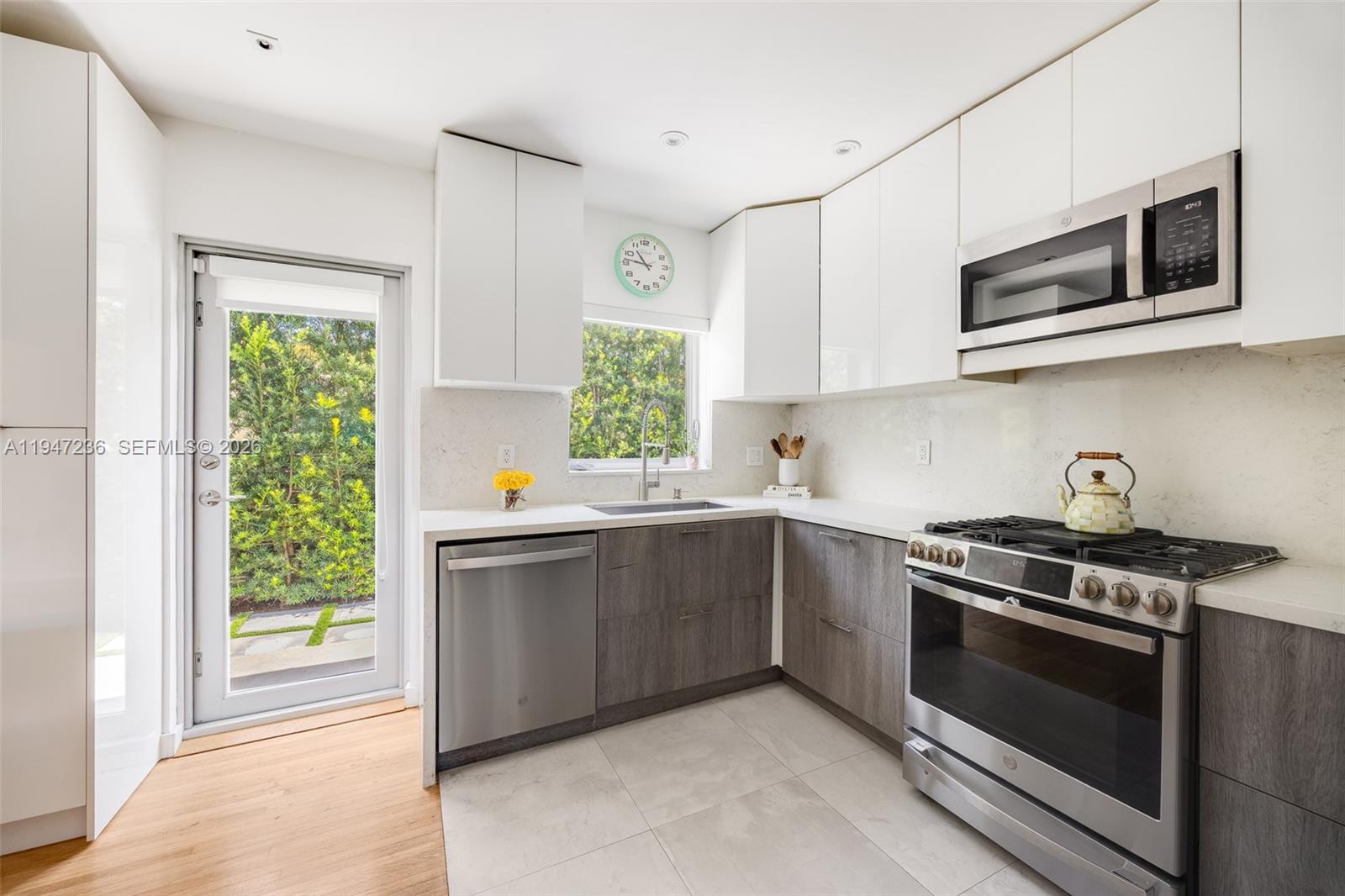 CENTRAL MIAMI PART 1 - Residential