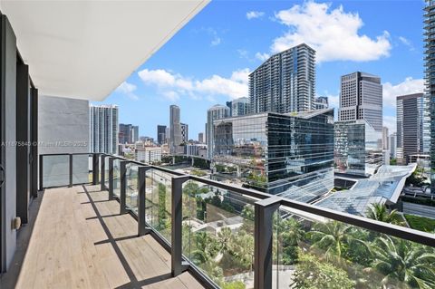 88 SW 7th St 1403 Miami FL 33130