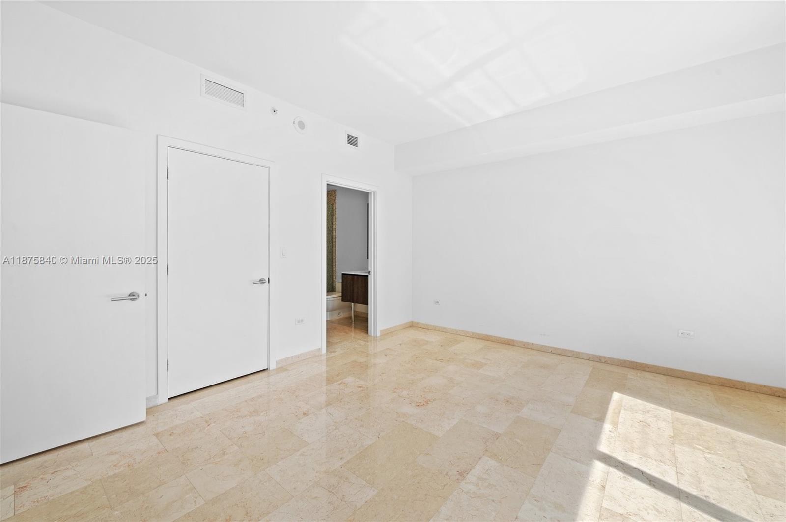 RISE CONDO - Residential Lease